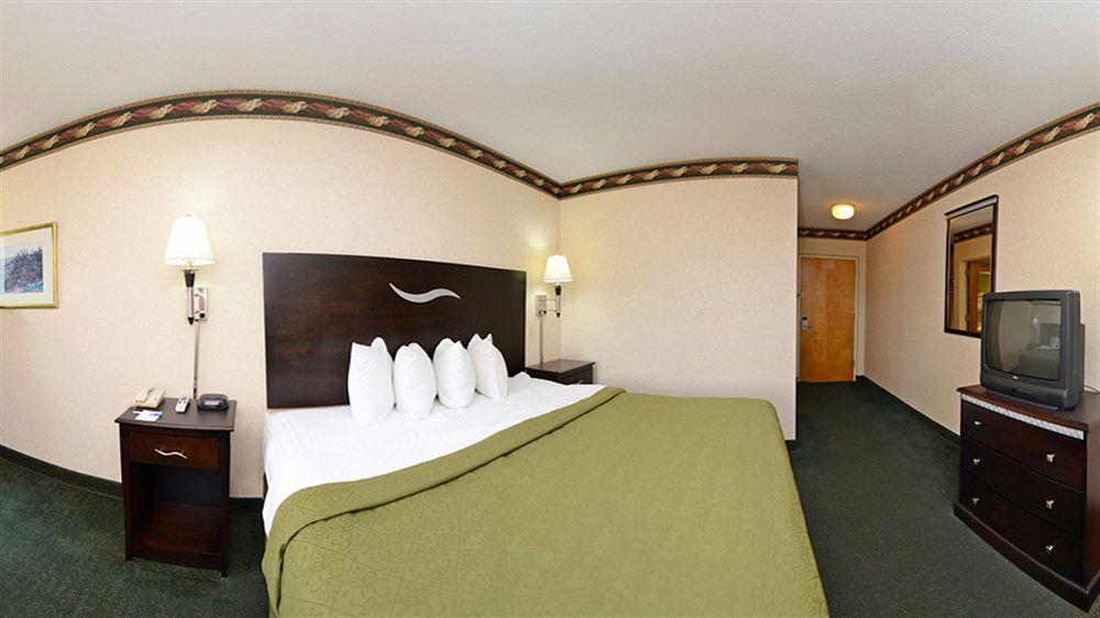 Red Carpet Inn & Suites Carneys Point/Wilmington 外观 照片