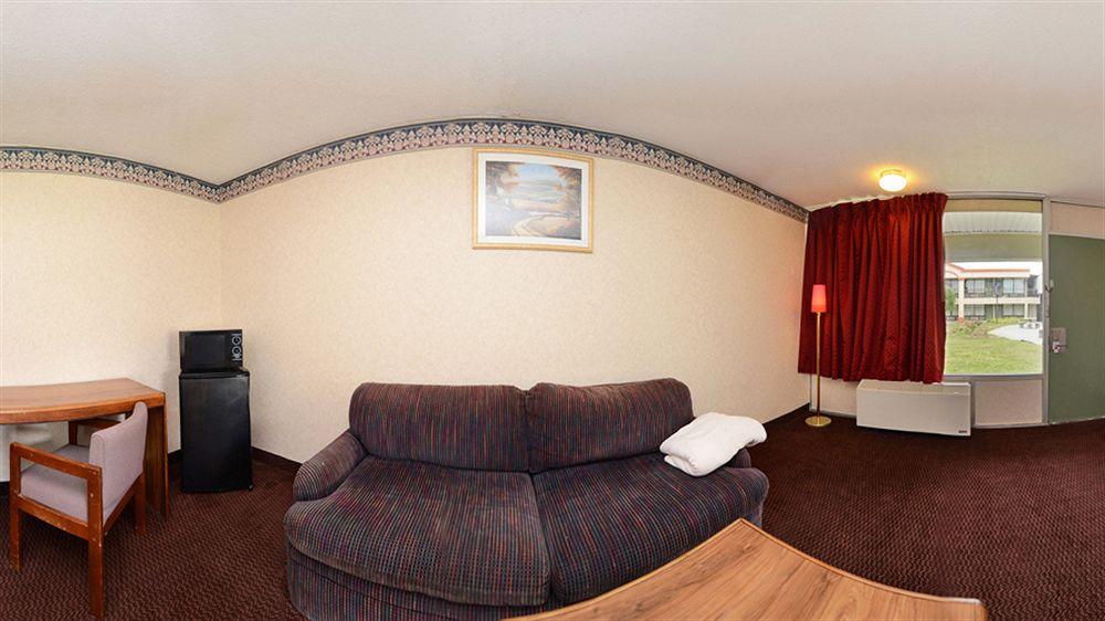 Red Carpet Inn & Suites Carneys Point/Wilmington 外观 照片