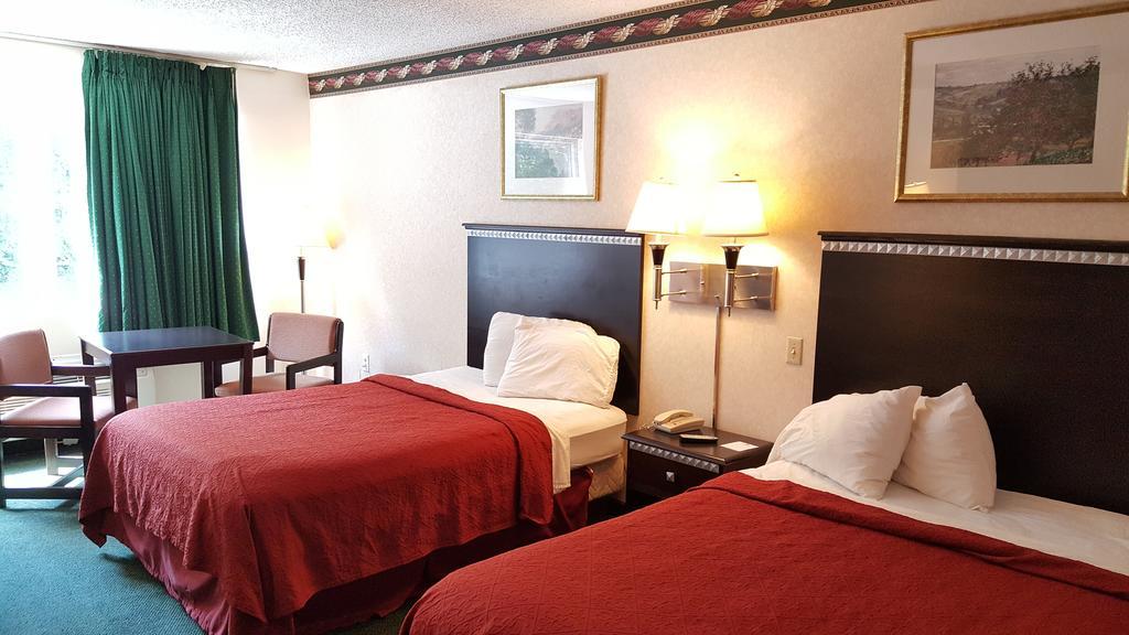Red Carpet Inn & Suites Carneys Point/Wilmington 客房 照片