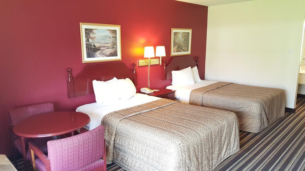 Red Carpet Inn & Suites Carneys Point/Wilmington 外观 照片